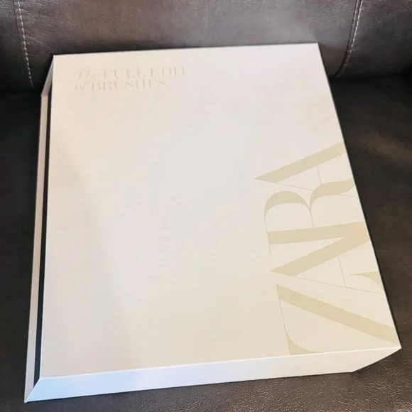 Zara Make up Brushes - the full edit of brushes - Picture 1 of 2